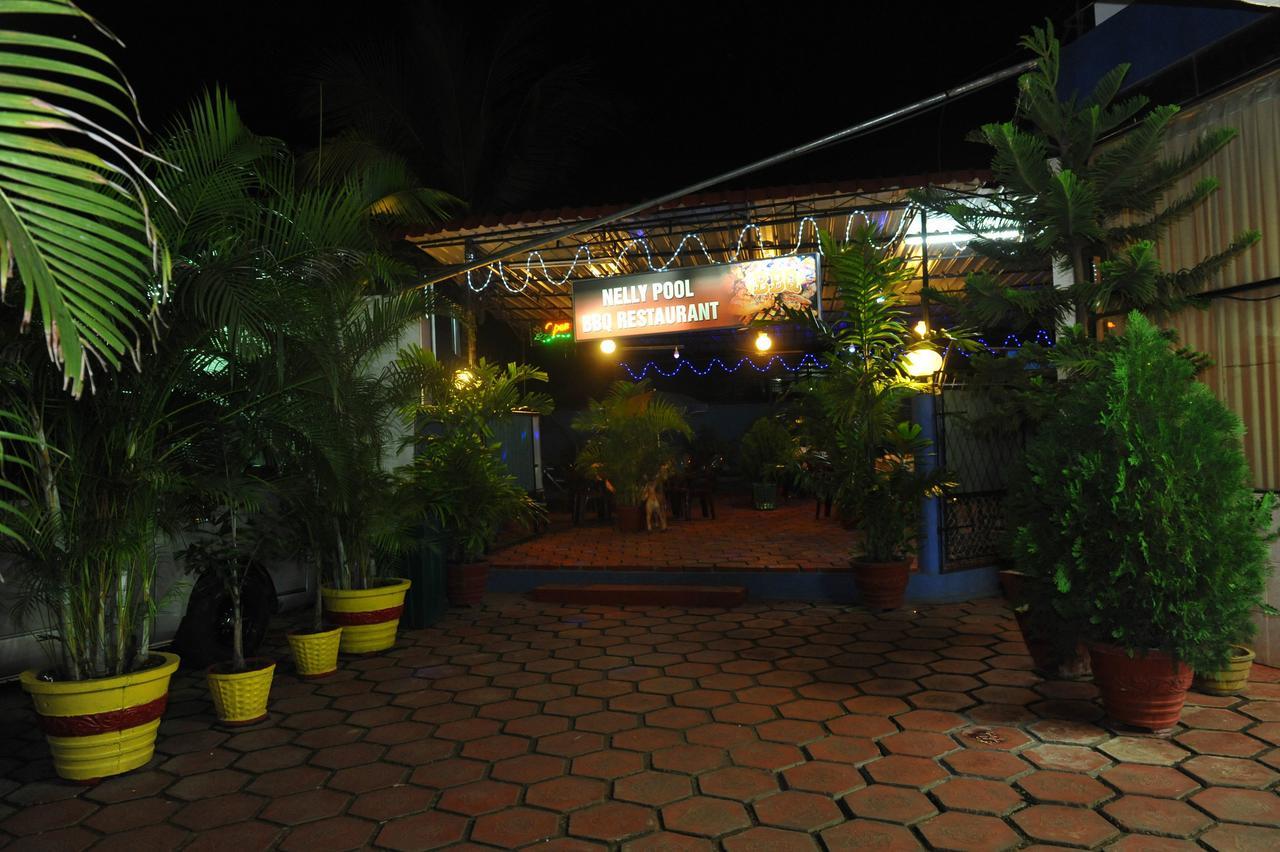 Hotel Nelly Vavuniya Buitenkant foto