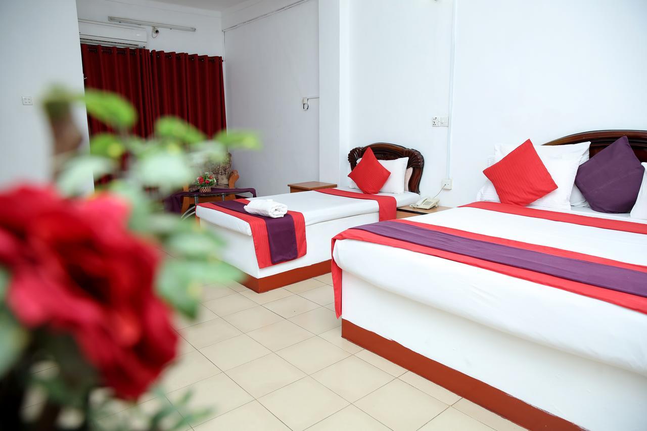 Hotel Nelly Vavuniya Buitenkant foto